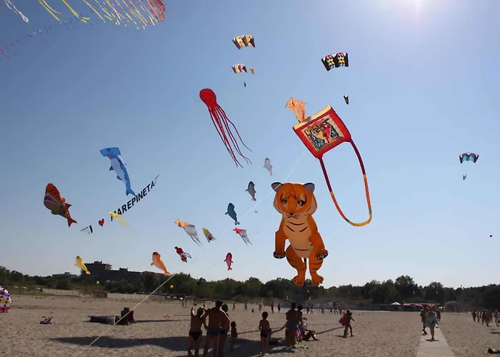 Mobilehomes In 21307 假日公园 *